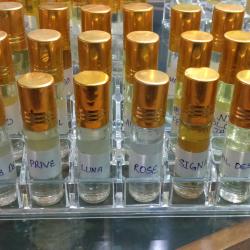 Roll on Perfumes buy on the wholesale