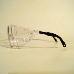 Защитные очки с регулируемыми дужками купить оптом