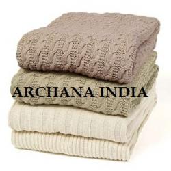 Knitted Throw Blankets buy on the wholesale