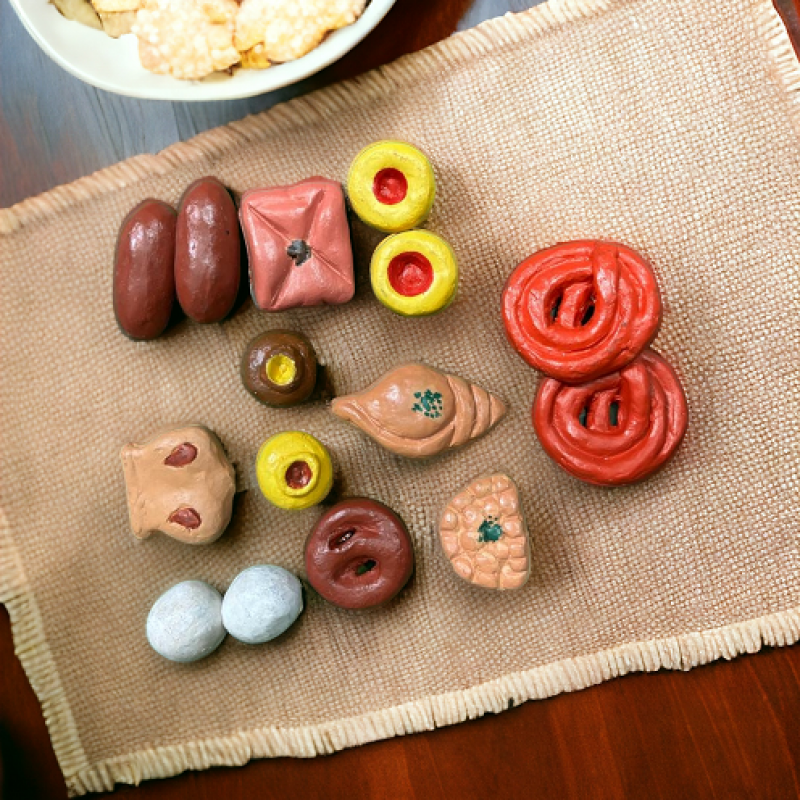 Miniature Terracotta Sweets for home decor, children play, Kids Toy manufacturer exporter wholeseler купить оптом - компания Karru Krafft | Индия