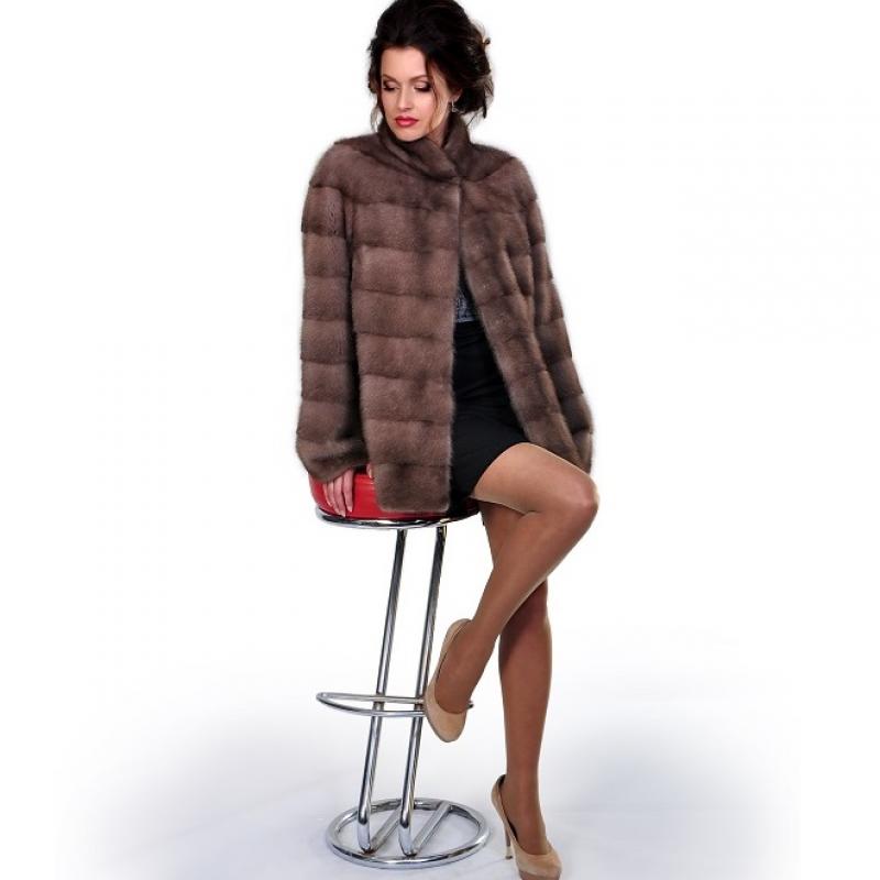 Women's Mink Fur Coat  buy wholesale - company УПП «Витебский меховой комбинат» | Belarus