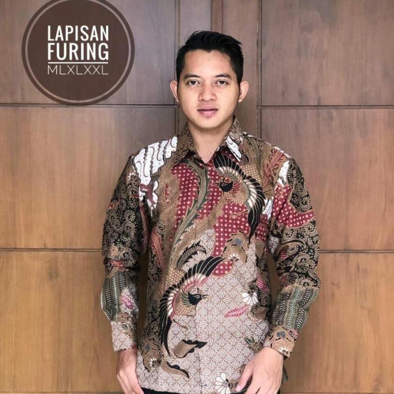 Мужская рубашка с принтом современный батик купить оптом - компания batik naufakencana | Индонезия