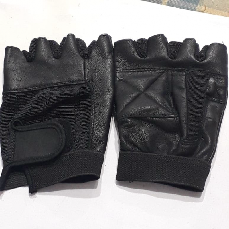 Gym Gloves buy wholesale - company Mian Sports | Pakistan