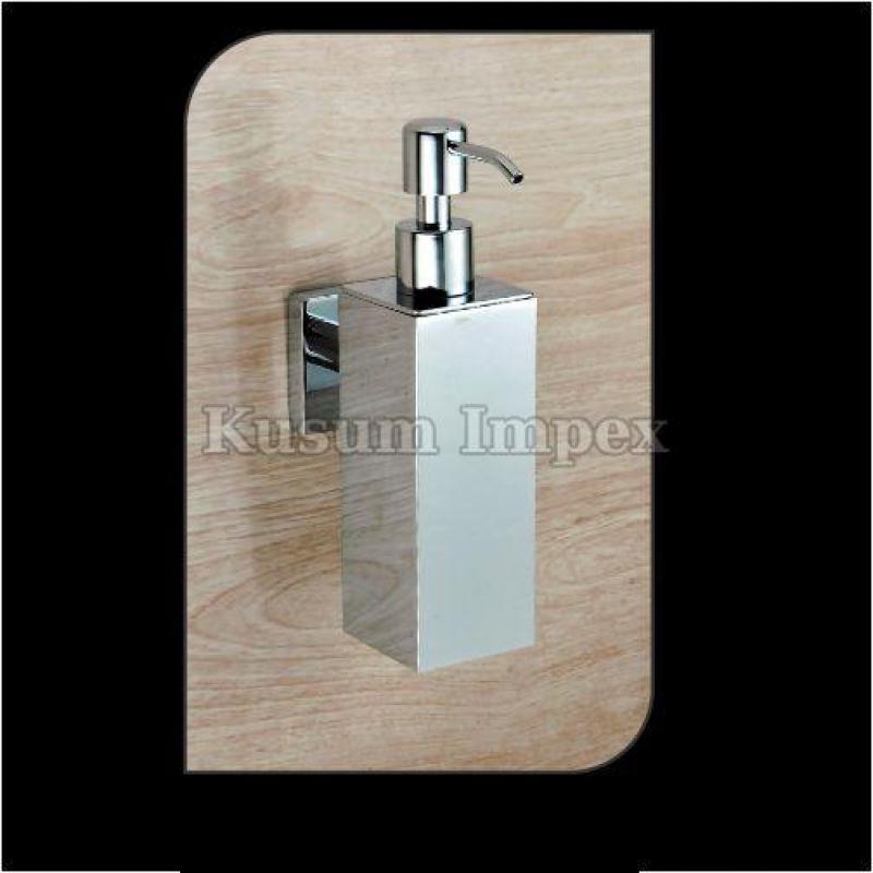 Liquid Hand Soap Dispensers buy wholesale - company Kusum Impex | India