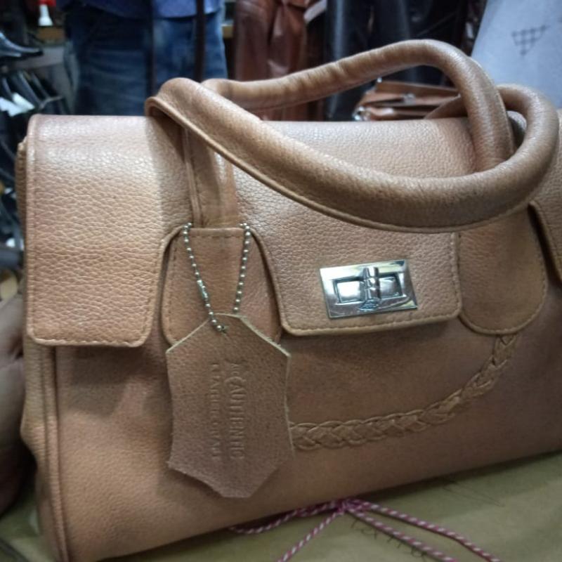 Genuine Leather Bags, Wallets, Jackets buy wholesale - company NK Leather Fashion | Bangladesh