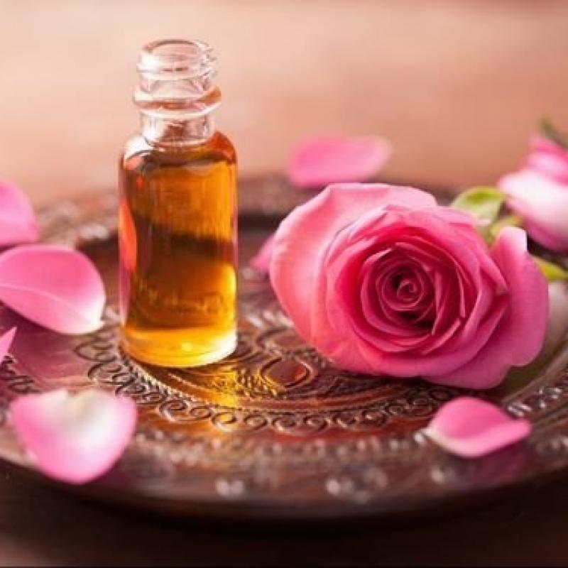 Розовое масло купить оптом - компания Aromas Hub | Индия