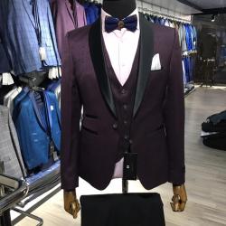 Men's Suits buy on the wholesale