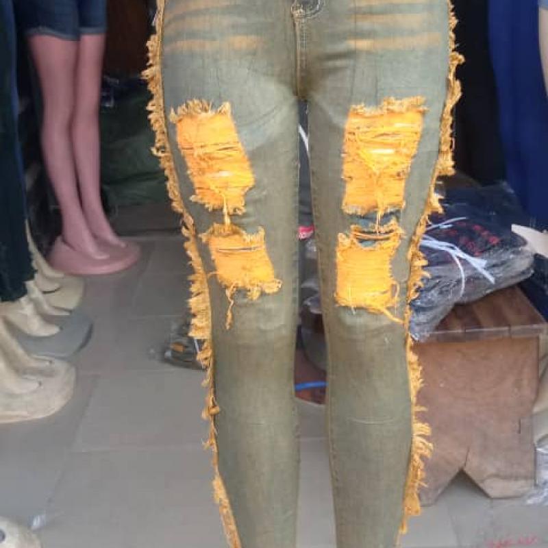 Jeans buy wholesale - company Fabian Fashion Inc | India
