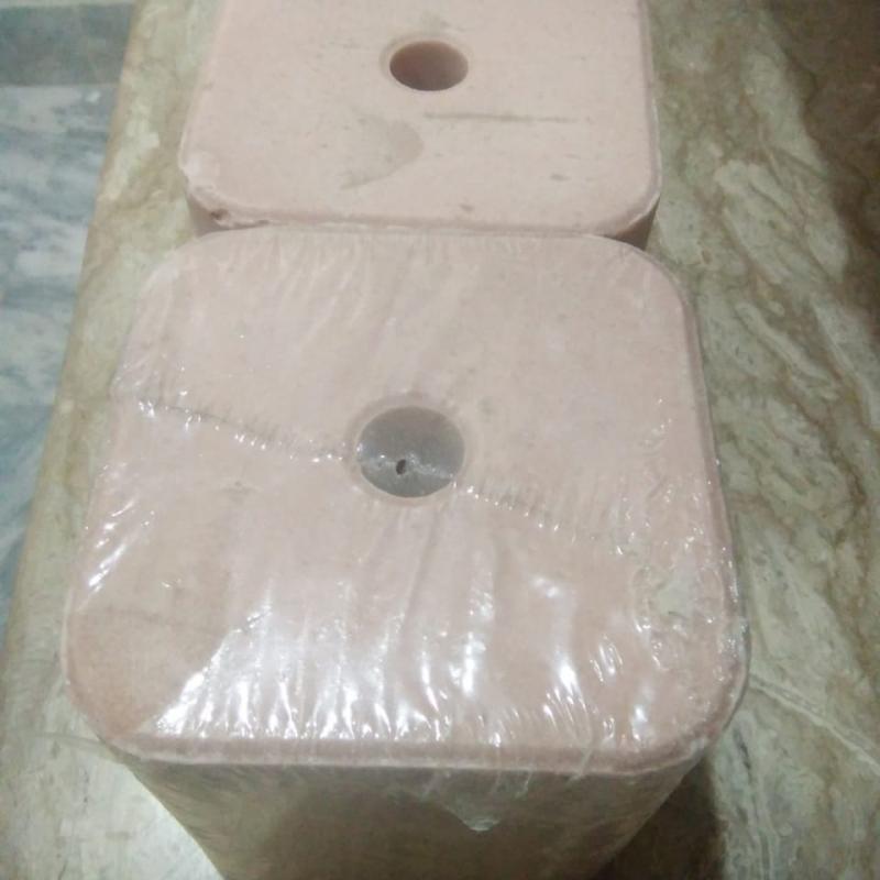 Соль для животных (лизунец) купить оптом - компания EAGLE FOODS INT'L | Пакистан
