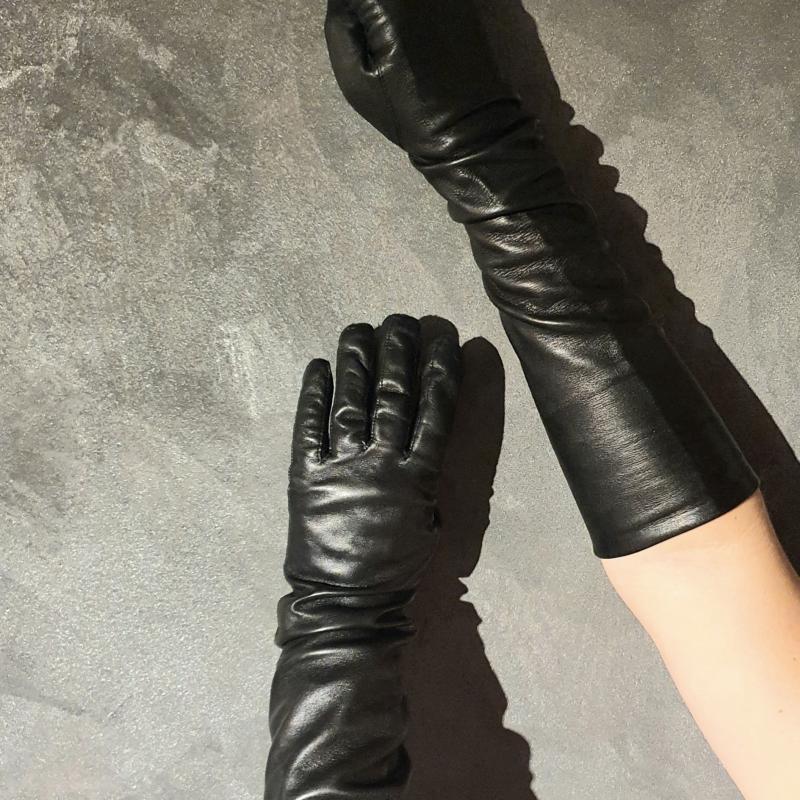 Женские кожаные перчатки  купить оптом - компания BOHEMIA GLOVES | Чехия