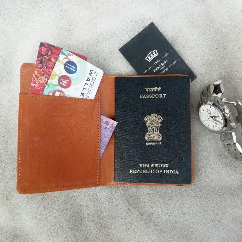 Leather Passport Covers  buy wholesale - company Ennbee products | Oman