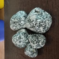 Pebbles buy on the wholesale