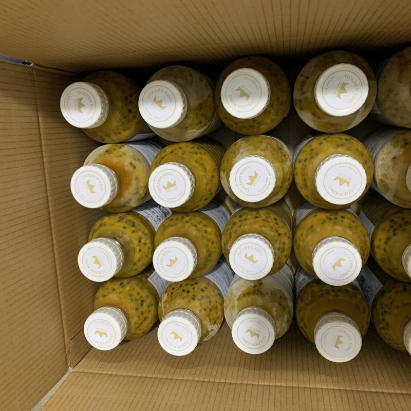Замороженное пюре и фруктовые соки из маракуйи с семенами (в бутылках) купить оптом - компания Nanufood Joint Stock Company | Вьетнам