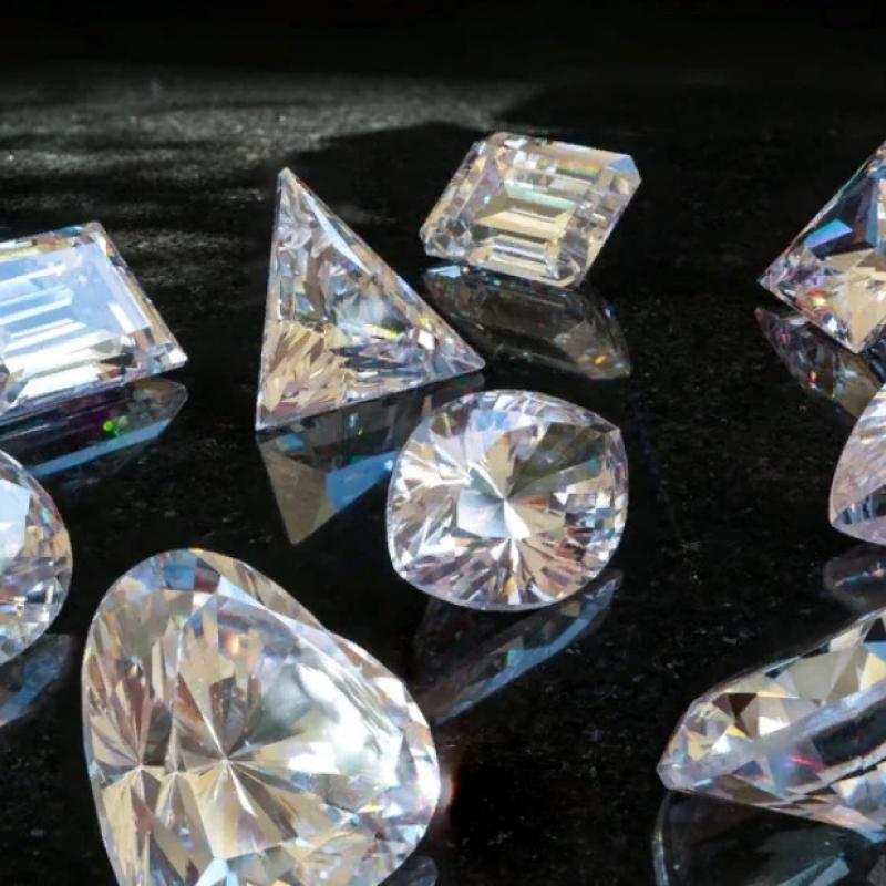 Природные алмазы купить оптом - компания Bapa sitaram export | Индия
