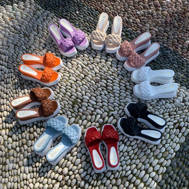 Летняя женская обувь разных цветов купить оптом - компания Ladies Night Boutique | Турция