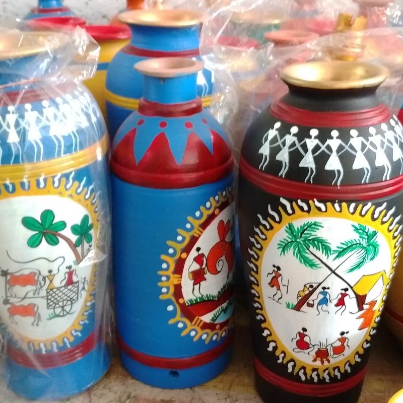 Hand Painted Clay Vases buy wholesale - company Manmayee Handicrafts | India