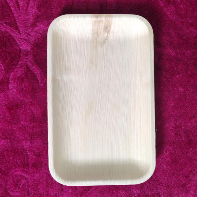 Прямоугольные тарелки из пальмовых листьев ареки купить оптом - компания Cool Crafts | Индия