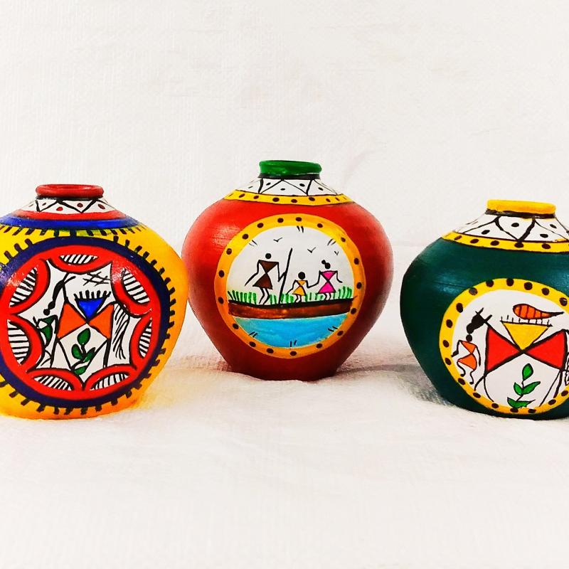 Наборы глиняных горшков с ручной росписью купить оптом - компания Karru Krafft | Индия
