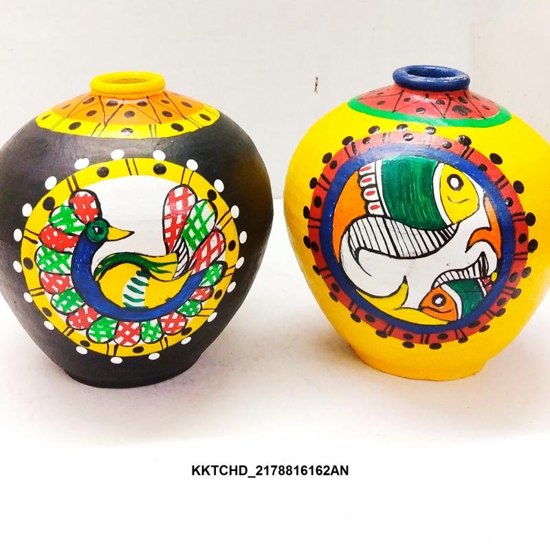 Hand-Painted Potchitra Pots buy wholesale - company Me Handicrafts Stores | Canada