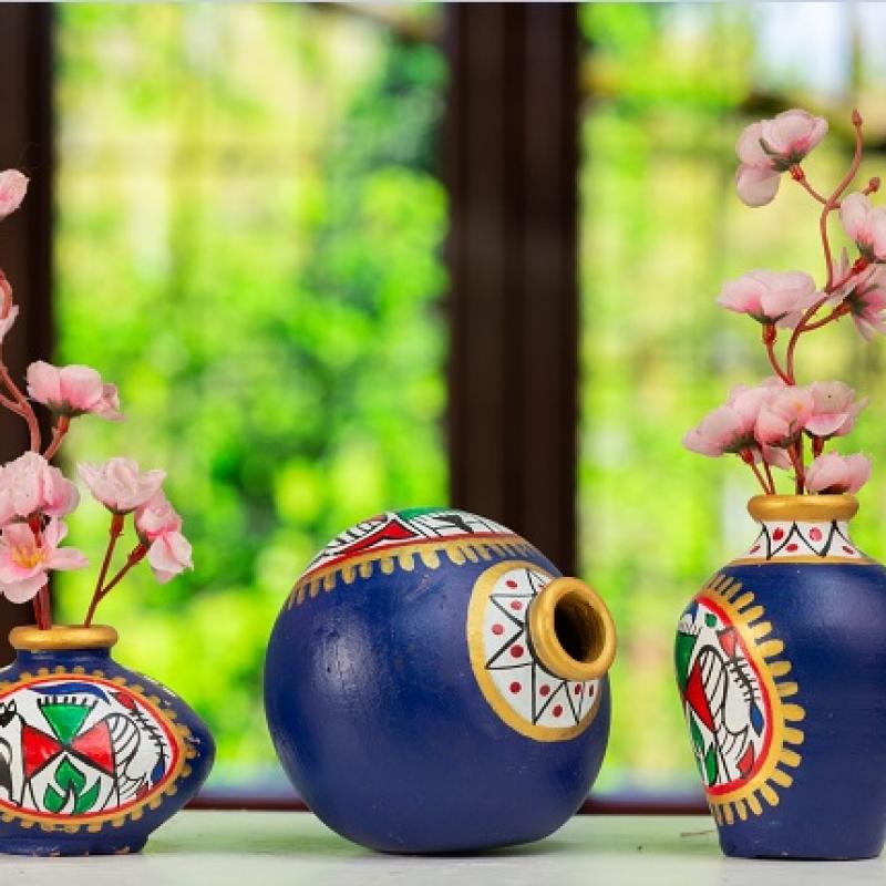 Warli Pottery set of 3 for Home Interior Decor Natural Living buy wholesale - company Karru Krafft | India