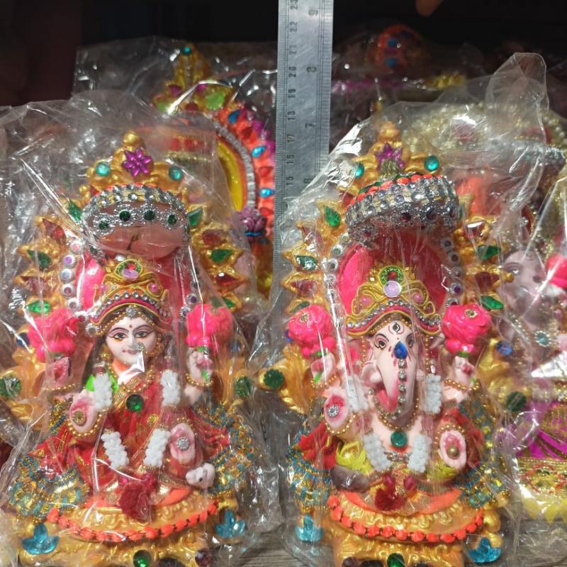 Handcrafted terracotta Ganesh Laxmi idols for Diwali Manufacturer Exporter Wholesaler buy wholesale - company Manmayee Handicrafts | India