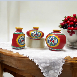 Handpainted Pots Set for Christmas Gifting Christmas Decoration Return Gift Housewarming gift buy on the wholesale